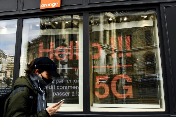 Orange CEO Stephane Richard offered his "deepest apologies" after being summoned to the interior ministry to explain the breakdown.