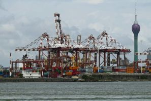 Colombo Port now hopes to double its annual handling capacity of 7.2 million containers in four years