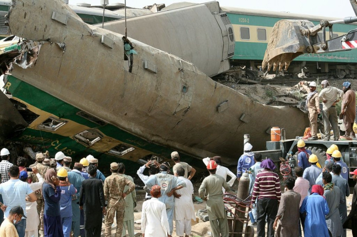 Several people were trapped for hours in the mangled wreckage left by the collision near Daharki