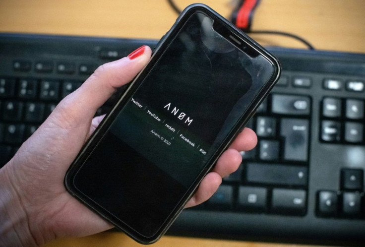 The use of ANOM, a supposedly encrypted communication device planted with criminals in more than 100 countries, highlights the technological battle between police and criminal gangs worldwide