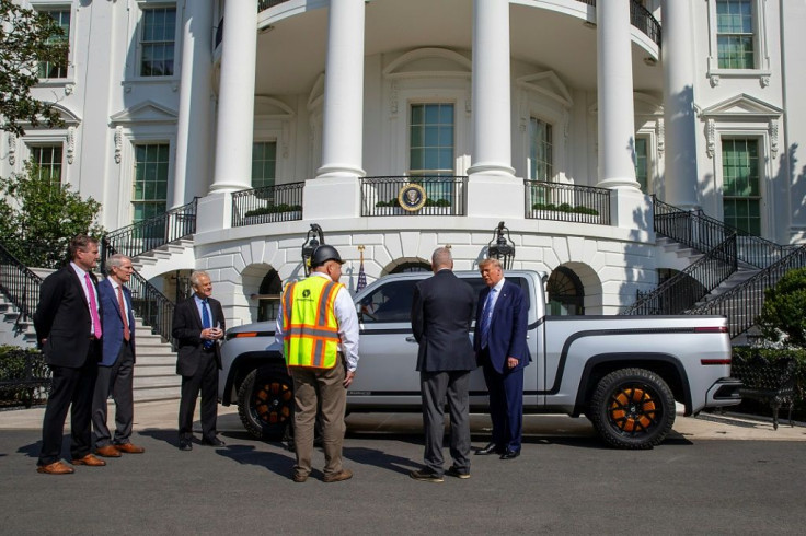 Lordstown Motors, which visited the White House in September 2020, warned Tuesday it lacks sufficient capital to beging commercial production