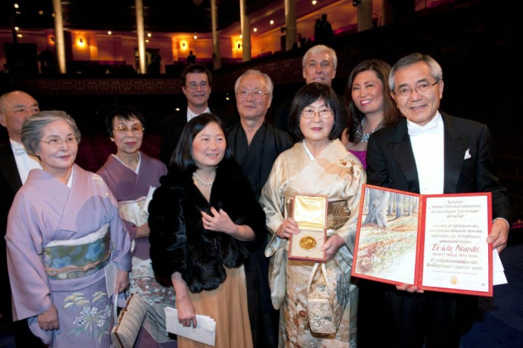 Japanese chemist Ei-ichi Negishi (R, with his family) won the Nobel Prize for his work developing a method to create complex chemicals