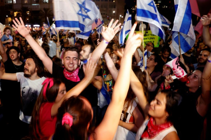 Throngs of Israelis watched the momentous election of an anti-Benjamin Netanyahu government on the streets of Tel Aviv