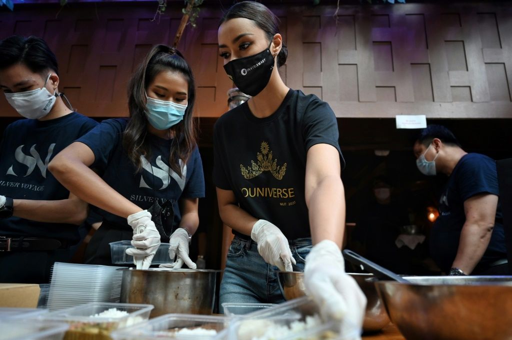 Bangkok Slum Gets Michelin-starred Meals From Thai Beauty Queen | IBTimes