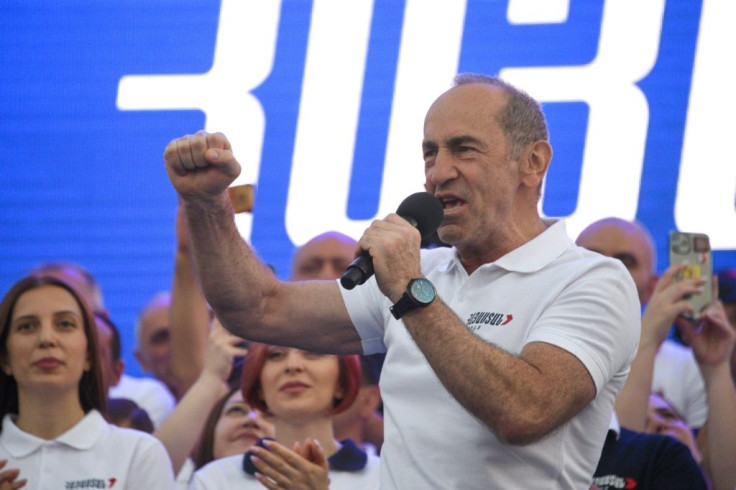Pashinyan's main rival Robert Kocharyan, whose alliance alleged foul play after receiving just 21 percent of the vote