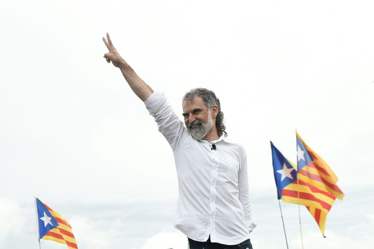 Jordi Cuixart, one of the nine pardoned separatists, giving a speech after leaving prison