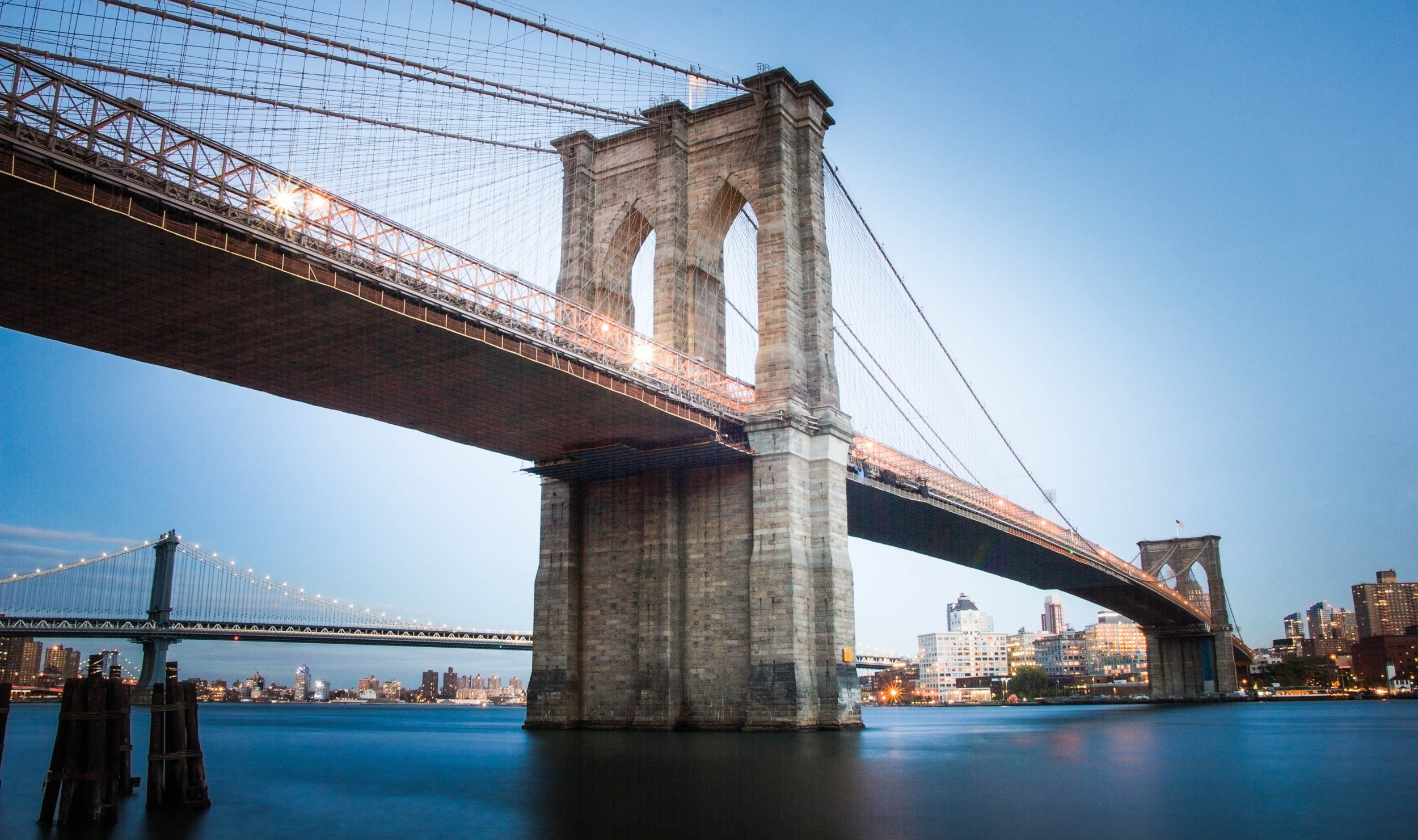 Brooklyn Bridge Shut Down By NYC Workers Protest Against COVID19