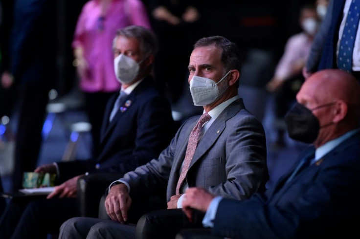 SpainÂ´s King Felipe VI listens to a keynote speech at the Mobile World Congress fair in Barcelona