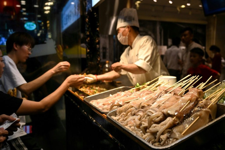 China reels in as much as 70 percent of the global squid catch