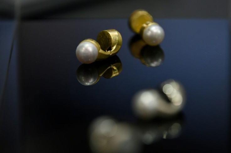 German firm NOVA has made wireless earphones which are embedded in clip-on pearl earrings that allow users to listen to music and make calls.