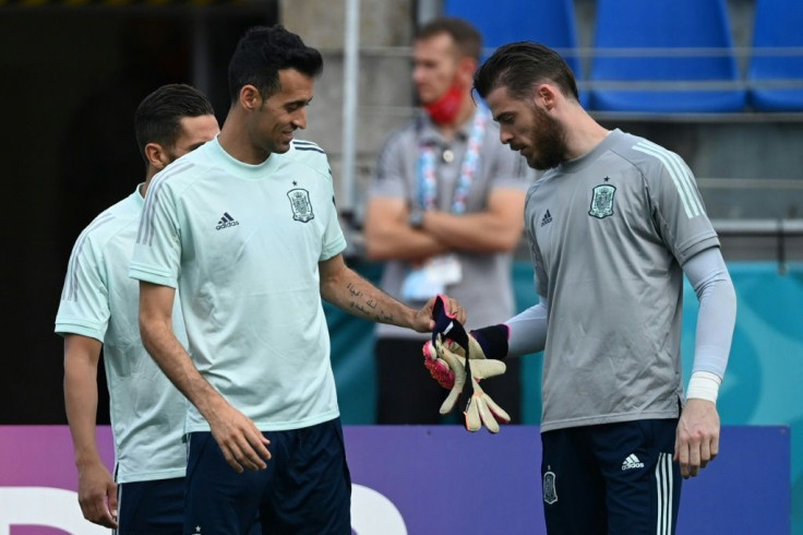 Spain's Sergio Busquets and David De Gea at training in Saint Petersburg on Thursday