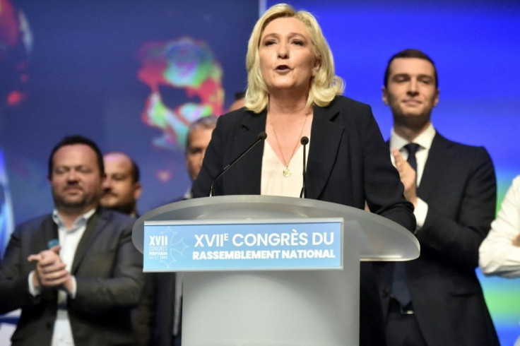 Marine Le Pen has faced questions over her leadership after a slip-up in regional elections