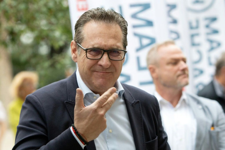 The trial concerns charges that Heinz-Christian Strache helped to change a law for an FPOe donor when he was in a coalition government