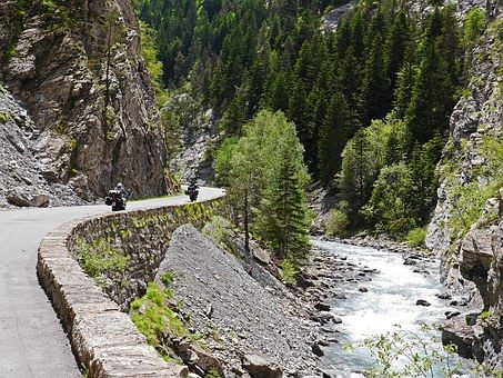 LA Road