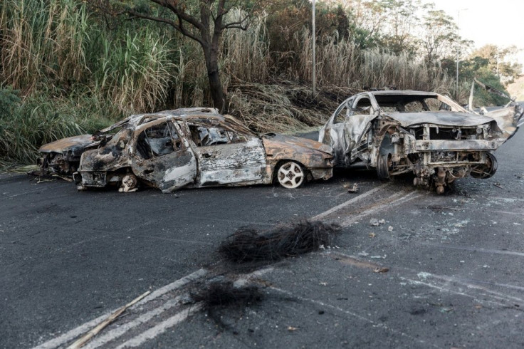 Cars destroyed after angry mobs set them on fire while President Cyril Ramaphosa visited Kwazulu-Natal province
