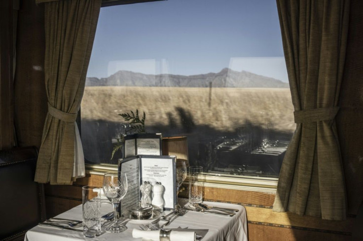 The Blue Train crosses South Africa for more than 1,600 km from Cape Town, its southern tip, to its capital Pretoria