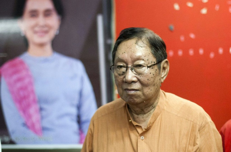 Nyan Win, a former NLD spokesperson, has died  after becoming infected with Covid-19 in prison
