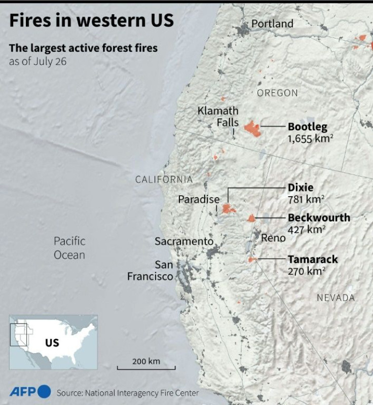 Map of the western United States showing the largest active forest fires as of July 26.