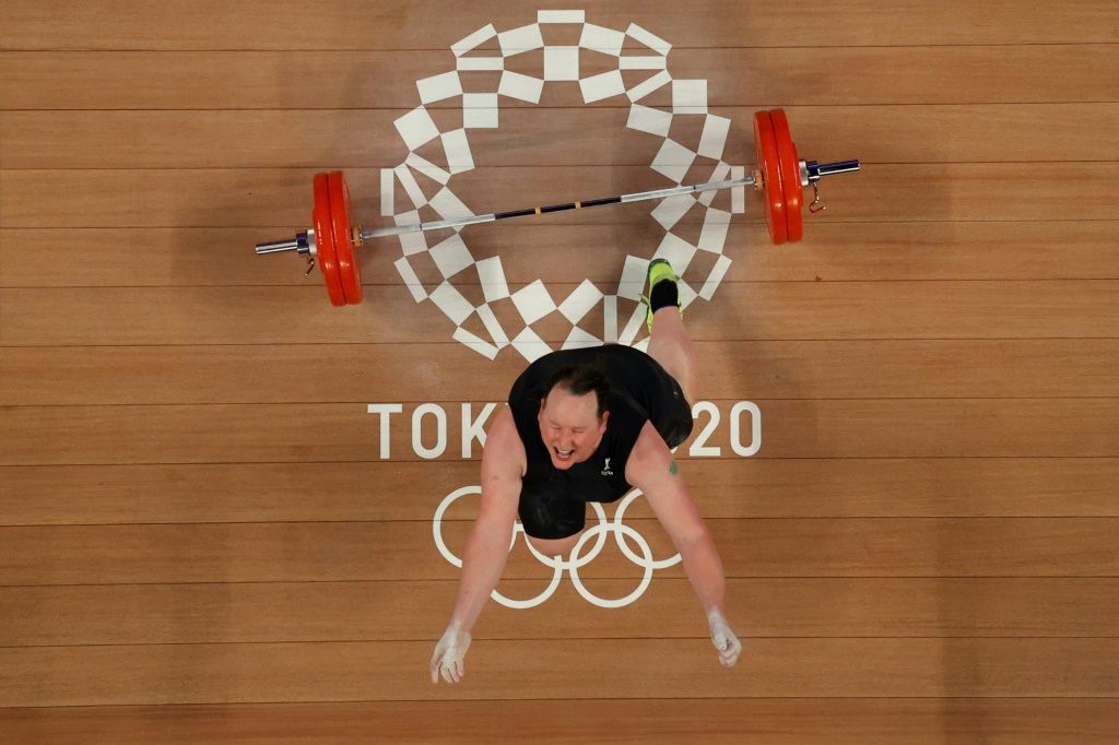 Weightlifter Hubbard Becomes First Trans Woman At Olympics | IBTimes