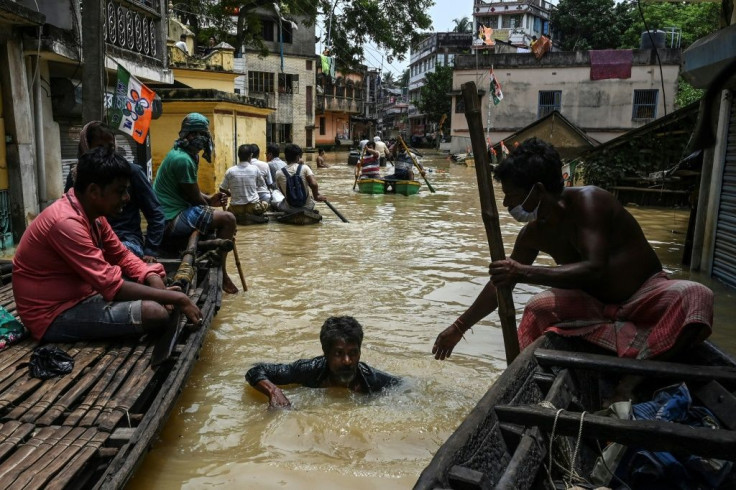 Flooding in West Bengal has displaced a quarter of a million people and killed over two dozen people