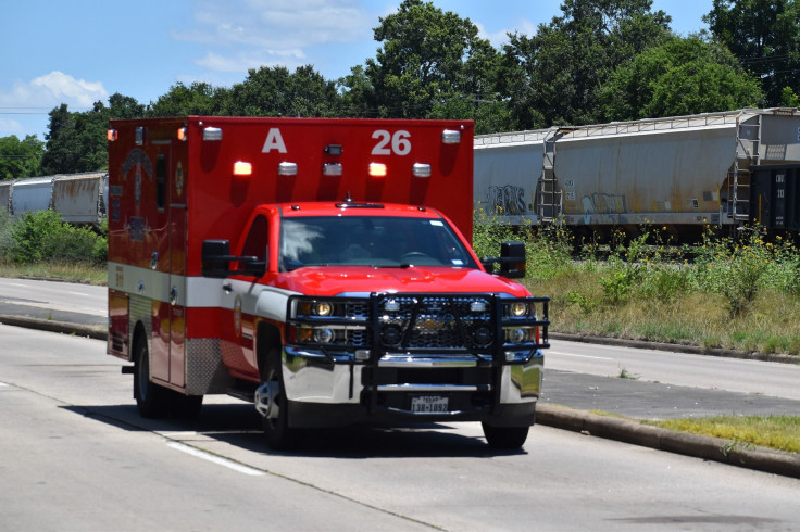 ambulance-5272147_1920