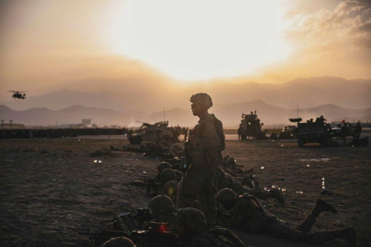 US soldiers guard Hamid Karzai International Airport in Kabul during evacuation efforts