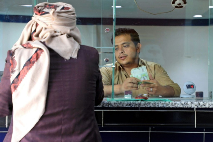 Ordinary Yemenis say the gap between the two currency values means higher transfer costs between the two zones