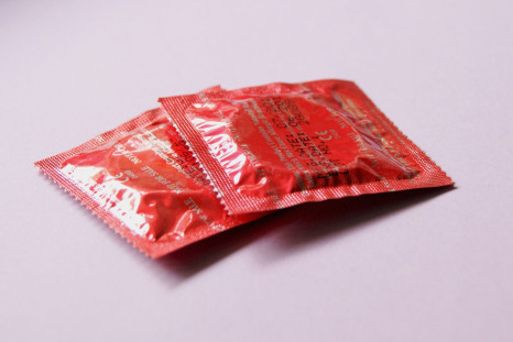 red-condoms-849407_1920