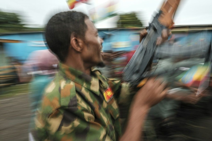 Amhara forces recruits learn how to dig trenches, use grenades and assemble a rifle