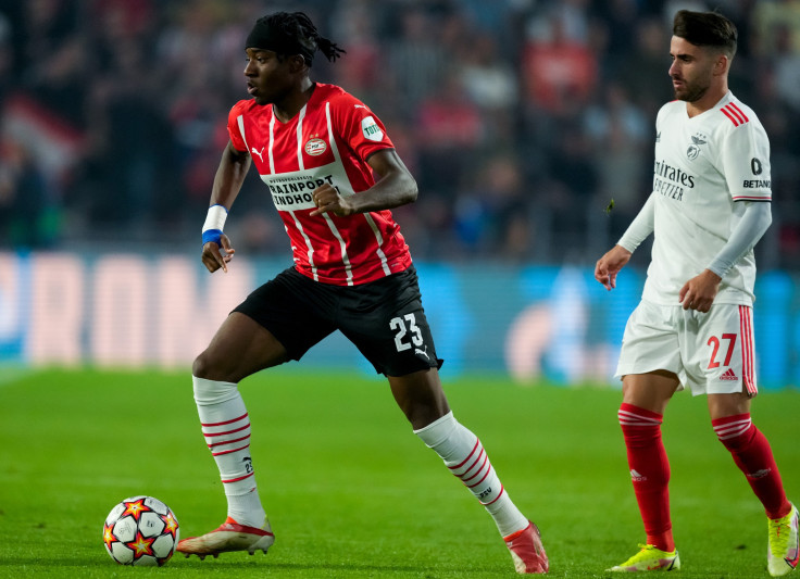 Noni Madueke of PSV and Rafa Silva of Benfica