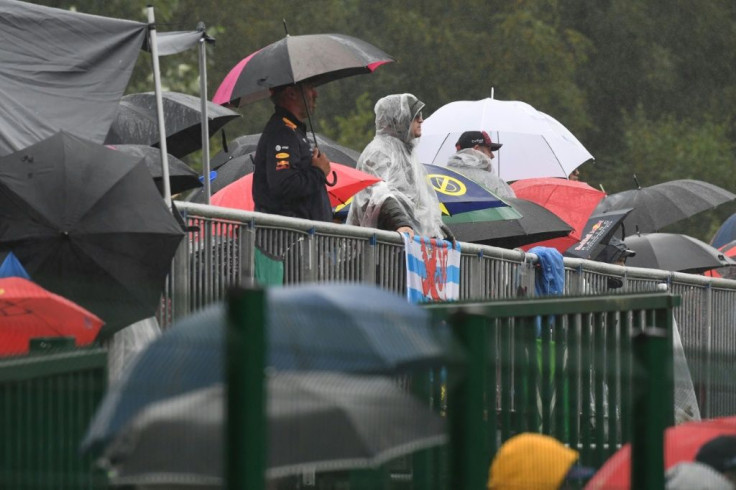 Suffering spectators had the longest wait for the shortest race