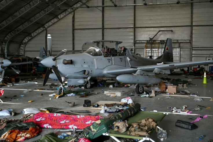 War planes at Kabul airport supplied by the US to the ousted Afghan government are now in the hands of the Taliban