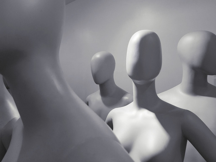 mannequin-2777963_1920