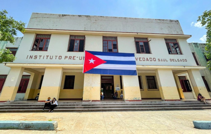 Students wait to be vaccinated at the Saul Delgado pre-university institute in Havana's El Vedado neighborhood on September 3, 2021