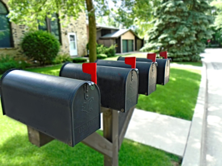 mailbox-2462122_1920