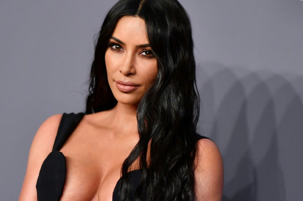 Kim Kardashian Declared Legally Single From Kanye West