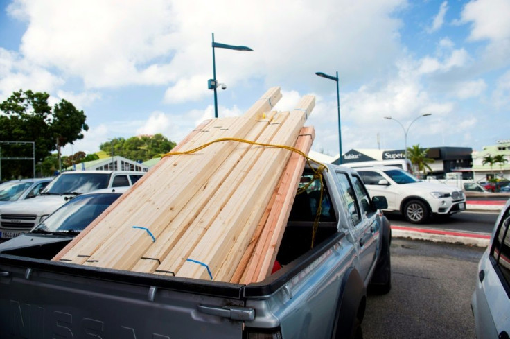 Logjam: More than half of French builders say they're experiencing problems with raw material supplies