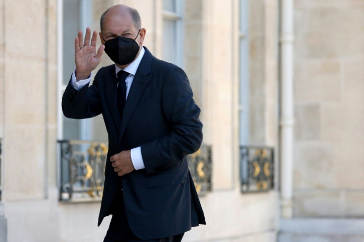 Macron hosted Scholz a full two days before meeting Merkel's anointed successor Laschet