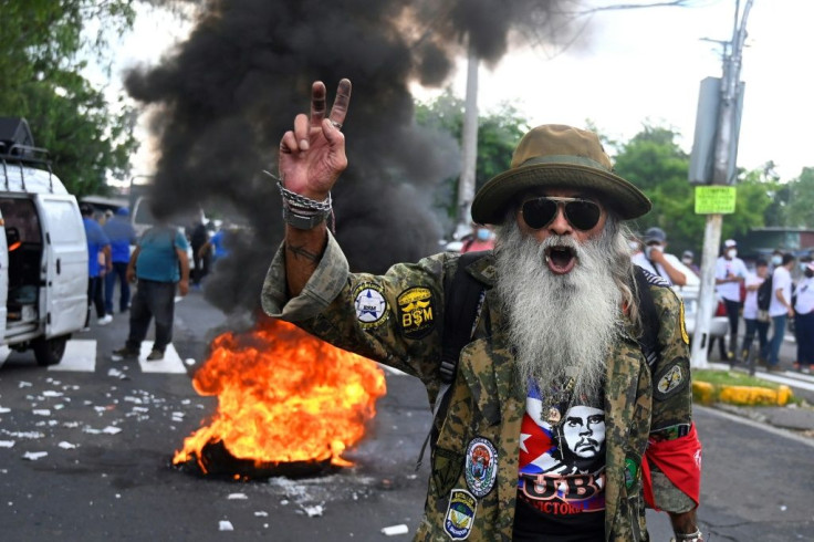 A recent opinion poll by the Central American University found that more than 80 percent of respondents were wary of the new currency, and 70 percent were opposed to making it legal tender