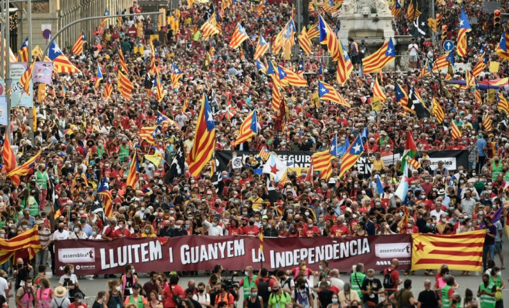 Thousands of Catalan pro-independence supporters answered the call to march under their "Estelada" flags to mark the "Diada", the region's national day