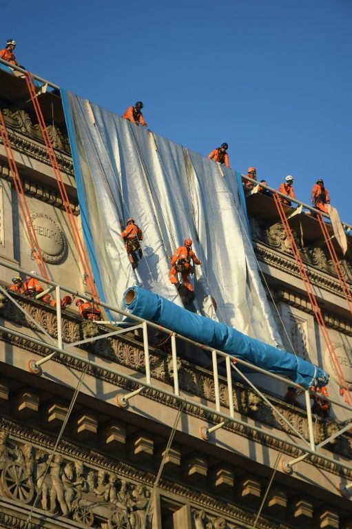 Christo had dreamed of the project since living nearby in the 1960s