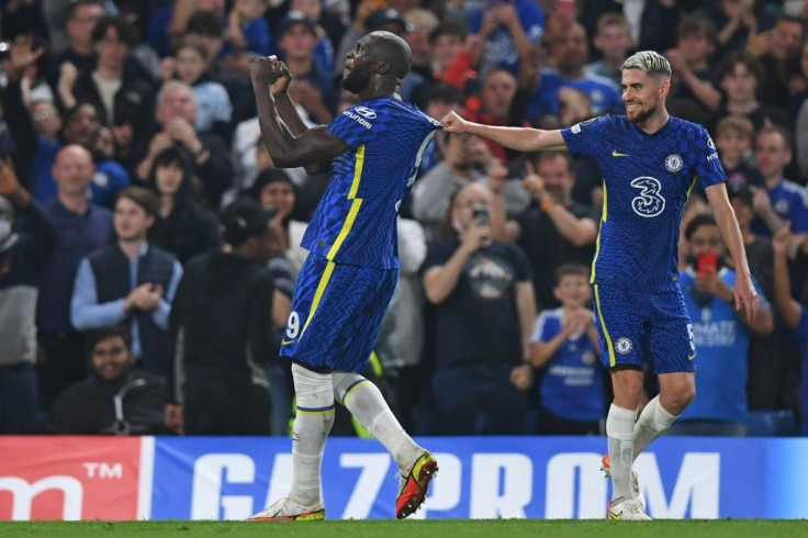 Romelu Lukaku (L) scored his first Champions League goal for Chelsea