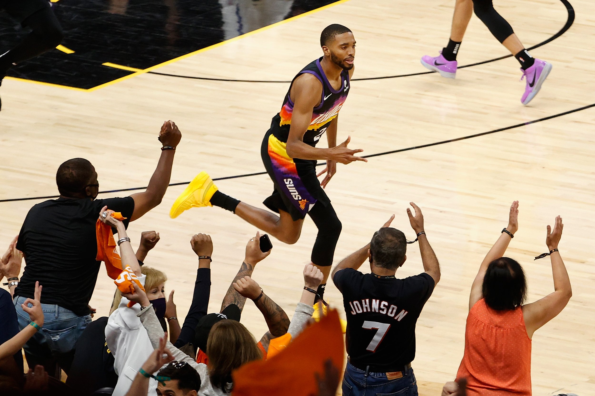Mikal Bridges, Phoenix Suns