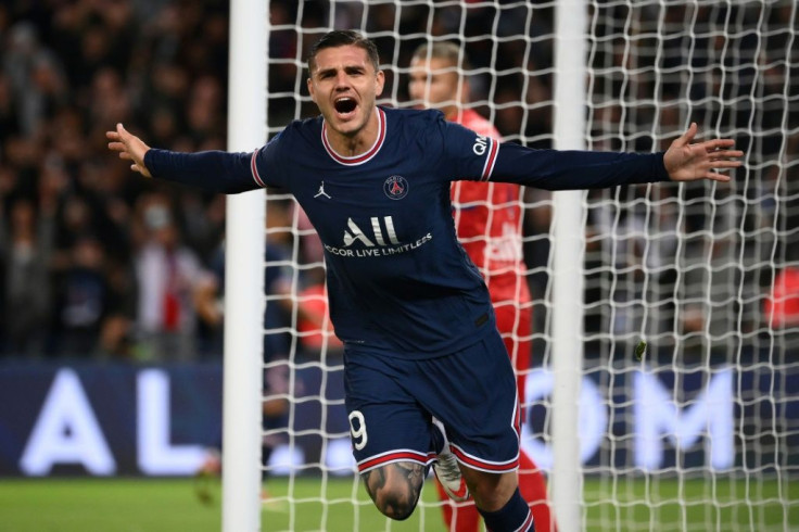 Mauro Icardi celebrates after scoring PSG's late winner against Lyon