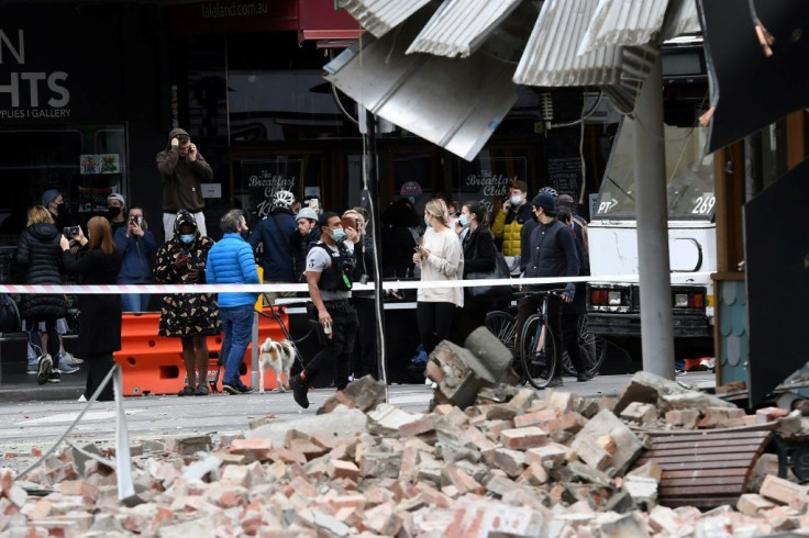 The rare quake shook buildings, knocked down walls and sent panicked Melbourne residents running into the streets