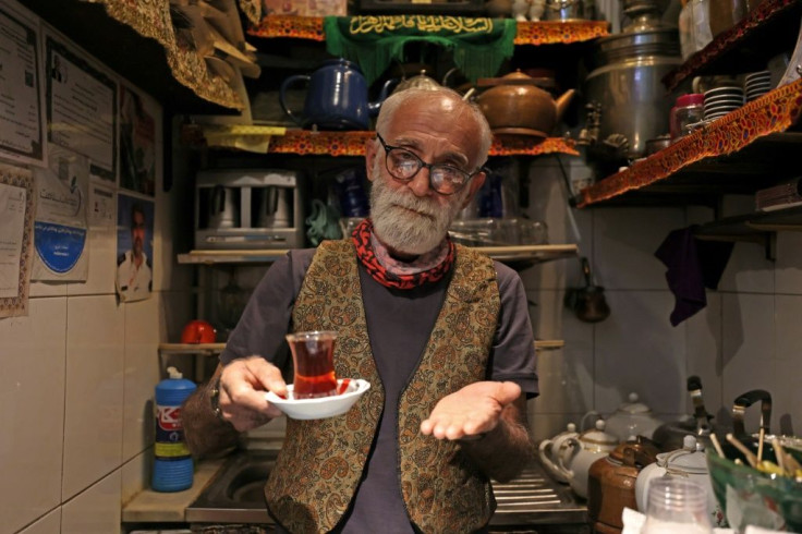 Experts say that Iranians consume an average of nine small glasses of tea a day, or 100,000 tonnes nationwide every year