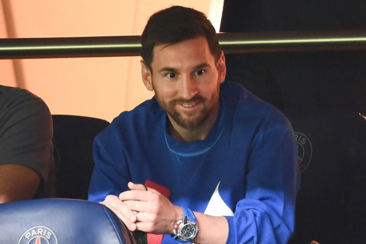 The injured Lionel Messi watched PSG's win over Montpellier from the stand