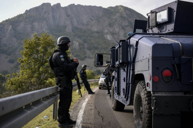 Kosovo special police units were deployed to the border with Serbia, in the latest source of tension between Belrade and its breakaway rebublic