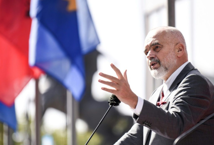 Albanian PM Edi Rama visited Kosovo and criticised Serbia's 'theatrical military manoeuvres'