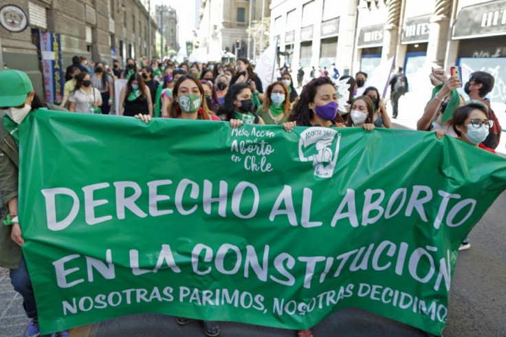 Women in Chile demonstrate in Santiago in favor of reproductive rights on International Safe Abortion Day in Latin America